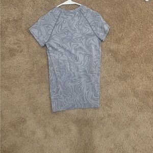 lululemon athletica Gray Patterned Top
